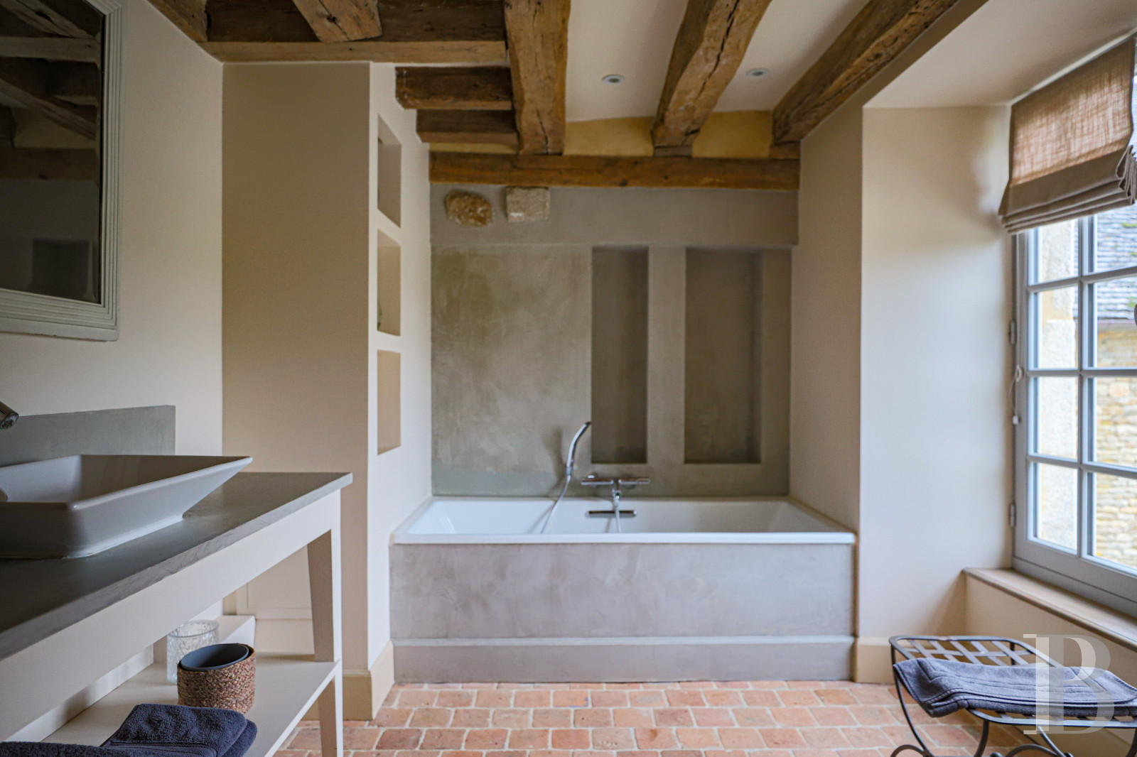 Dans l’Orne, au sud de la forêt domaniale d’Écouves, une gentilhommière du 18e siècle minutieusement rénovée - photo  n°24